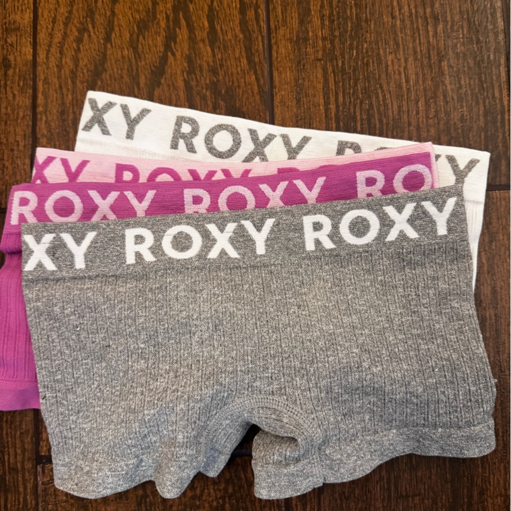 Girls Roxy Boxer Shorts NWOT